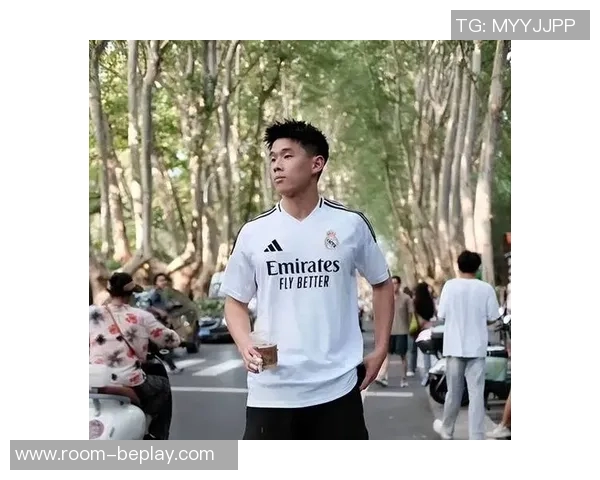 林葳分享NCAA经历：边学习边训练全英语课程带来的挑战与成长